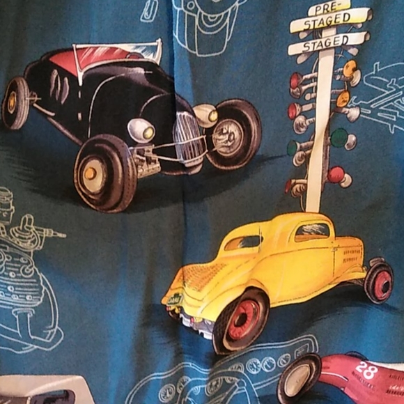 EUC Paradise Found Hawaiian Shirt, Size L - Picture 5 of 6